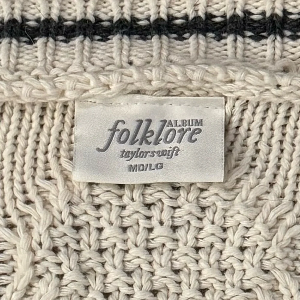 Taylor Swift Folklore Cardigan Sweater Taylors Version - Size Medium/Large - Picture 6 of 6